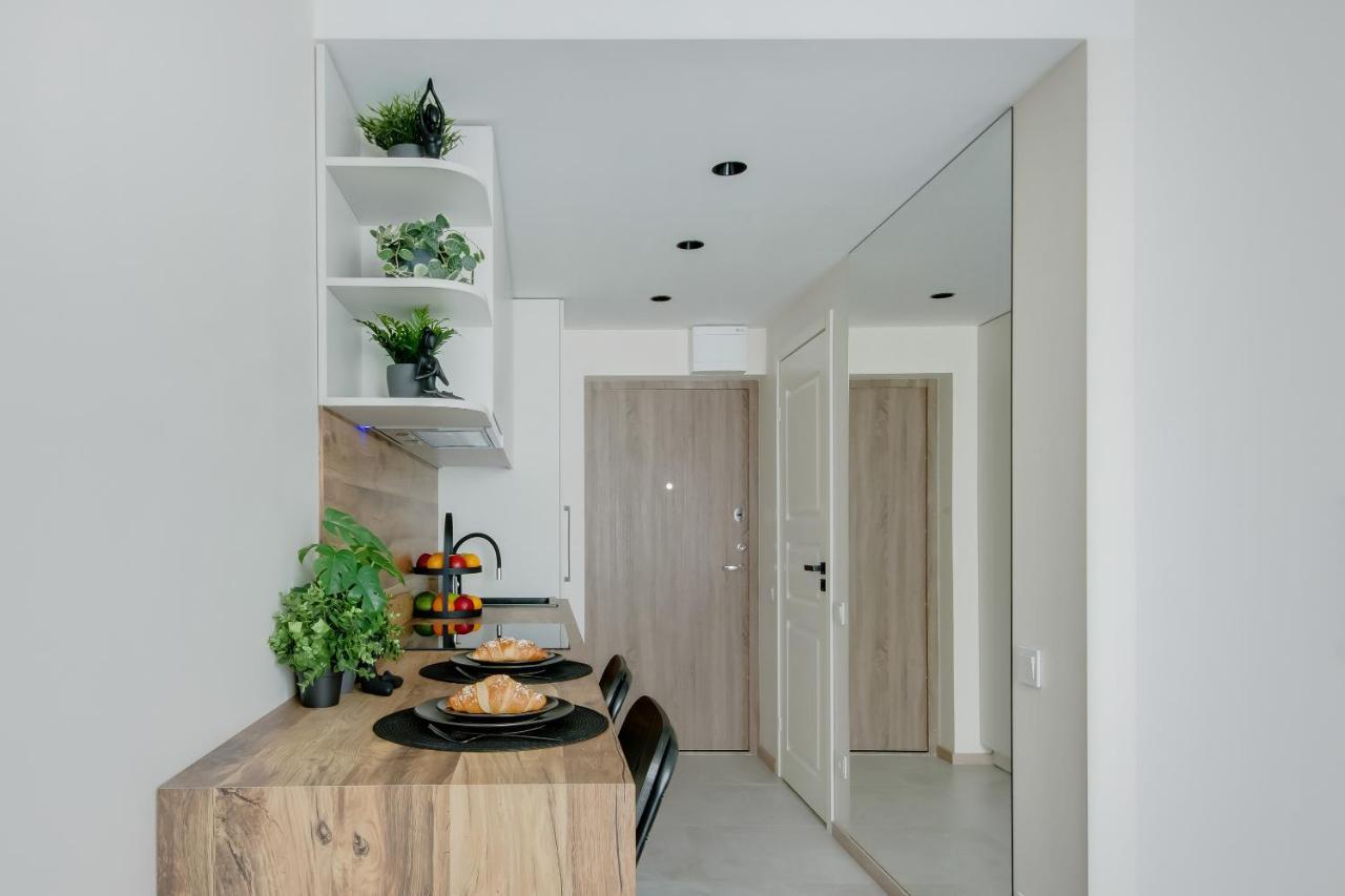 Stylish Apartment In Zverynas Wilna Exterior foto